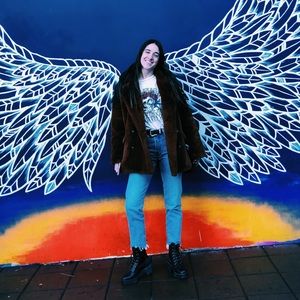 Meet your Posher, Emma